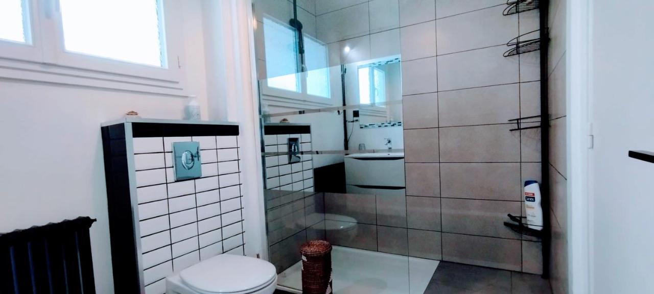 L'Echappee Belle Parking Apartman Avignon Kültér fotó