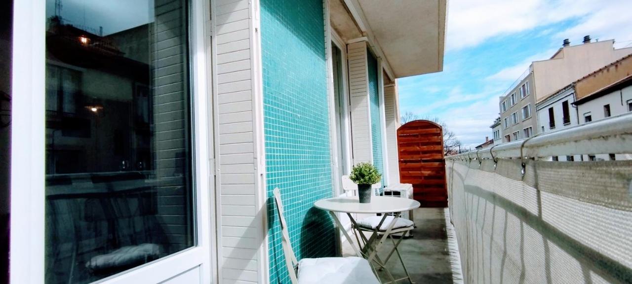 L'Echappee Belle Parking Apartman Avignon Kültér fotó